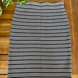 Loft Knit Pull On Pencil Skirt (Striped)